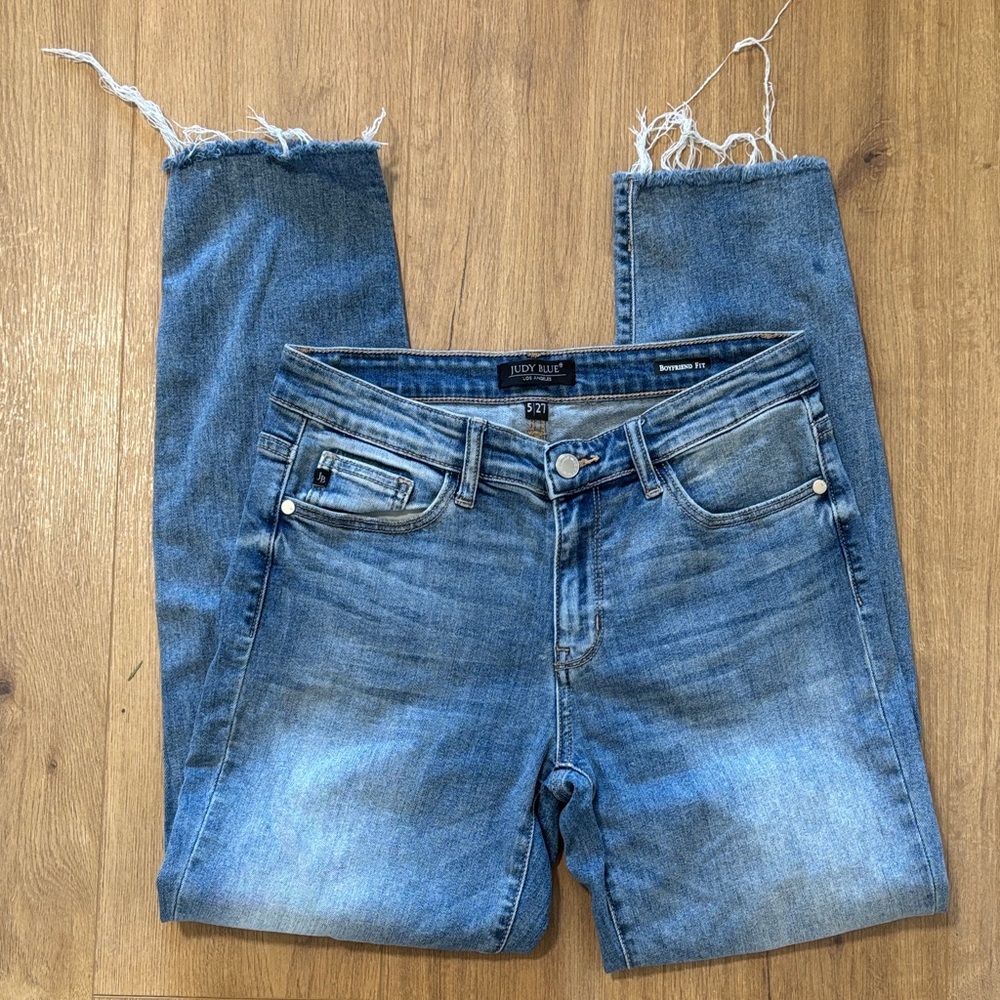 Judy Blue Distressed Boyfriend Jeans
